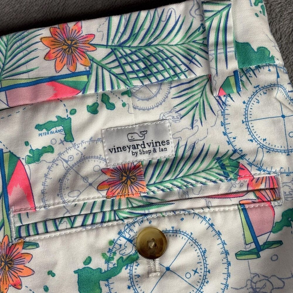 Vineyard Vines Shorts Mens 30 Nautical Map Floral Chino Stretch Beach 1H001247 - Picture 5 of 13